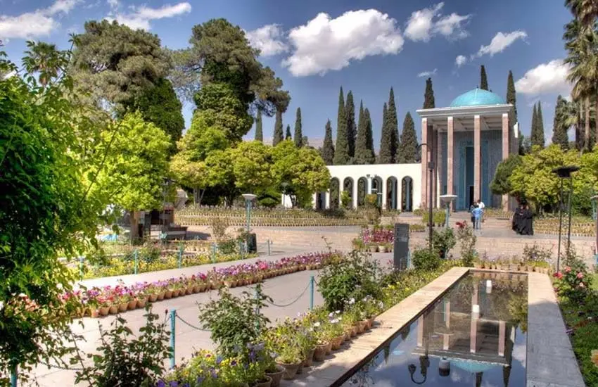 آرامگاه سعدی